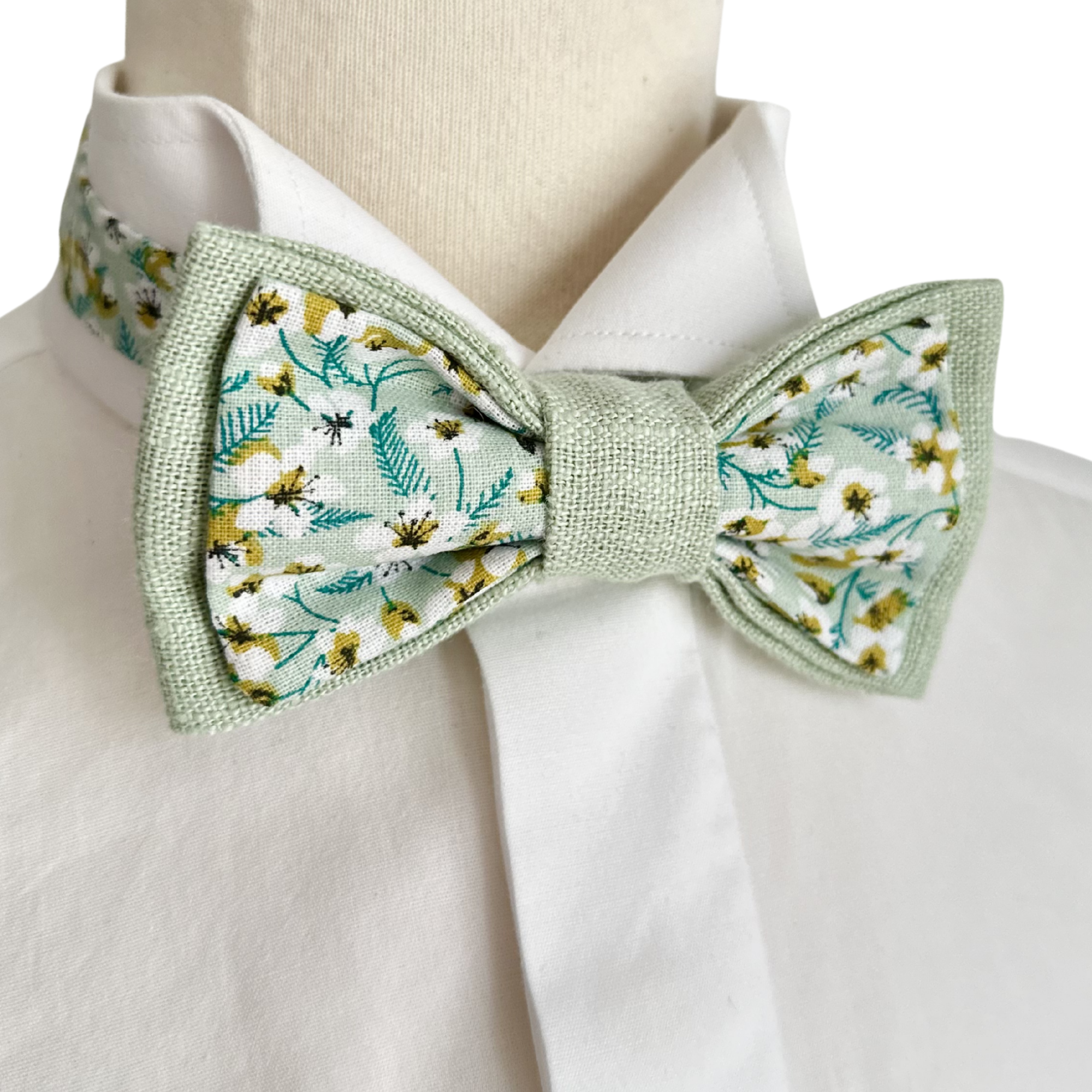 noeud papillon vert clair pour mariage pastel champetre avec costume vert